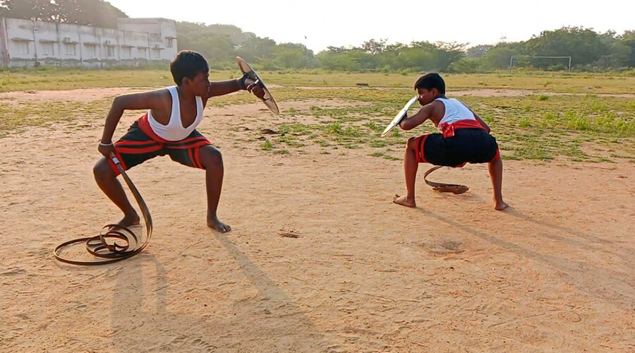 gallery-35-tamilnadu-kalari-payattu-association-siva-yogi-gurukulam